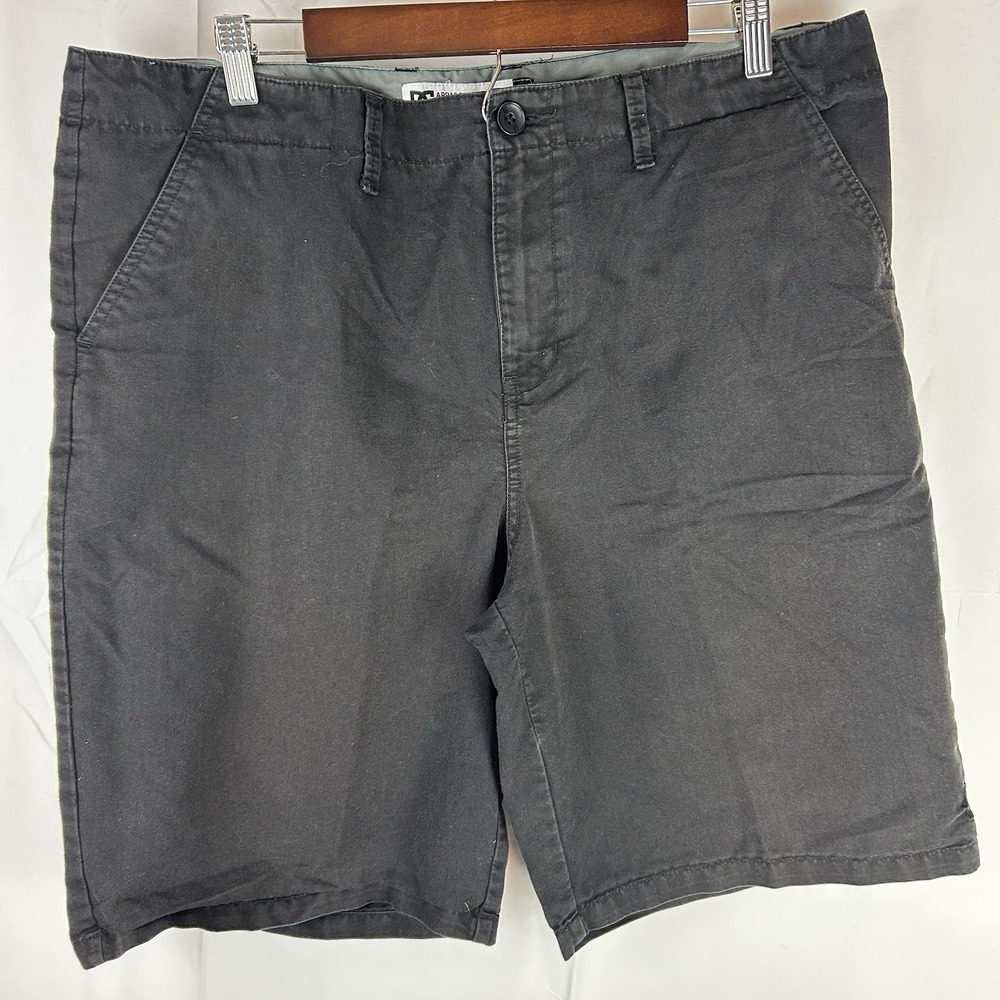 DC Skate Mens Size 38 Black Skateboarding‎ Chino Shorts 38x10.5"